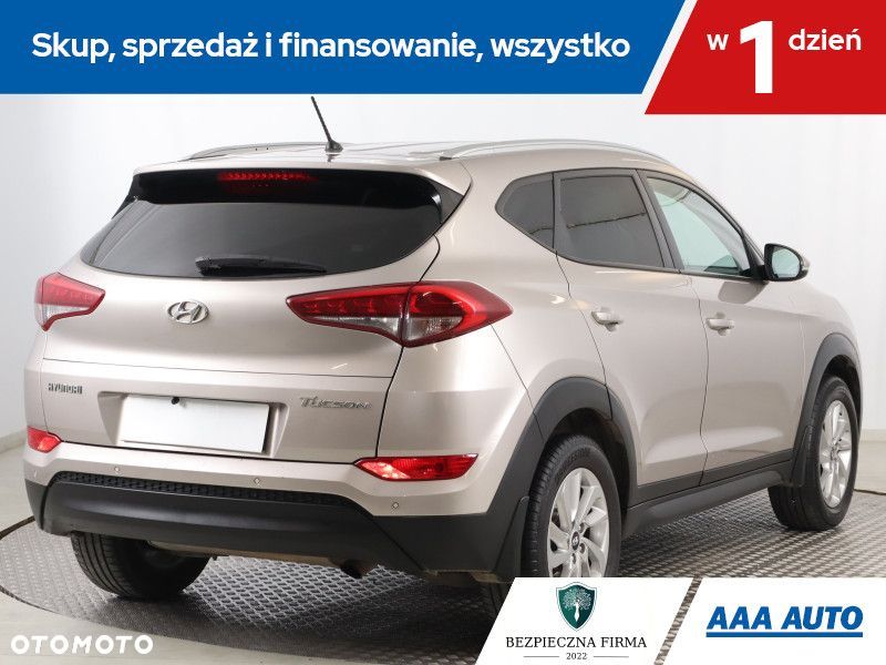 Hyundai Tucson - 6