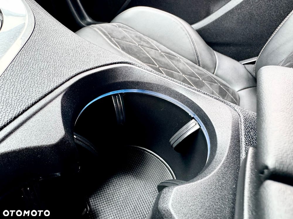 Peugeot 5008 2.0 BlueHDI GT S&S EAT8 - 36