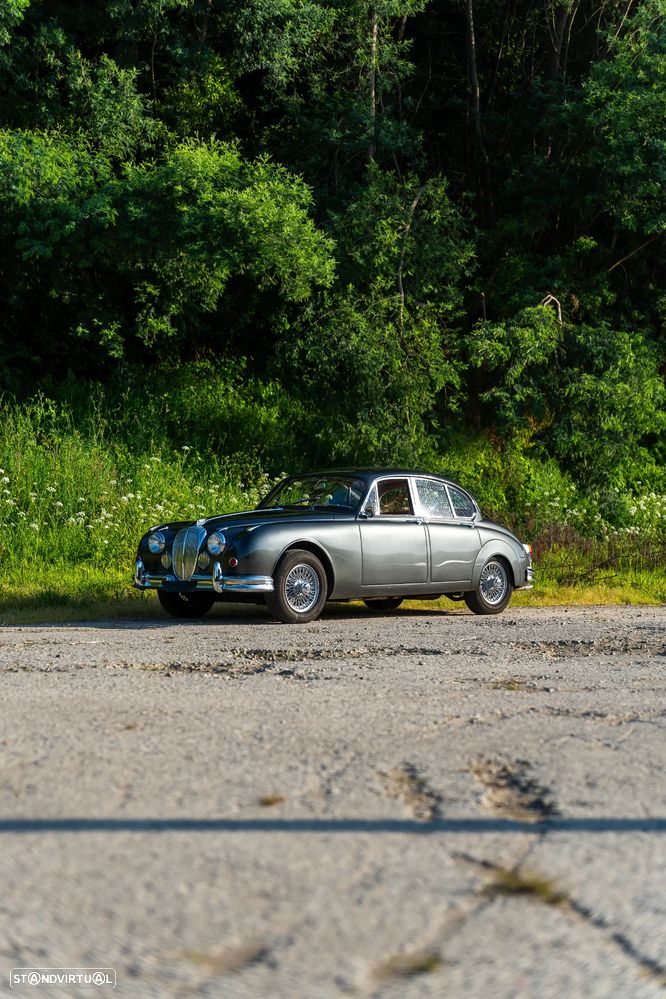 Jaguar Daimler - 2