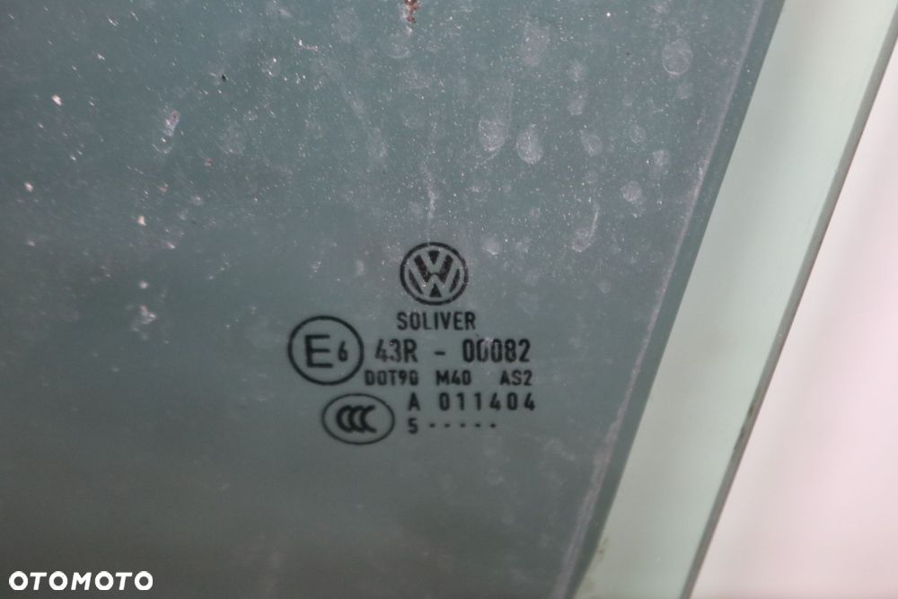 SZYBA BOCZNA LEWA PRZEDNIA DRZWI VOLKSWAGEN PASSAT B6 - 2