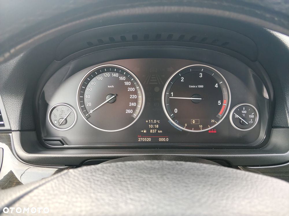 BMW Seria 5 520d Luxury Line - 16