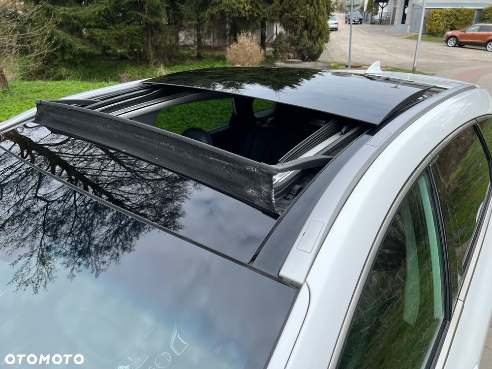 Hyundai i40 Kombi 1.7 CRDi DCT Premium - 30