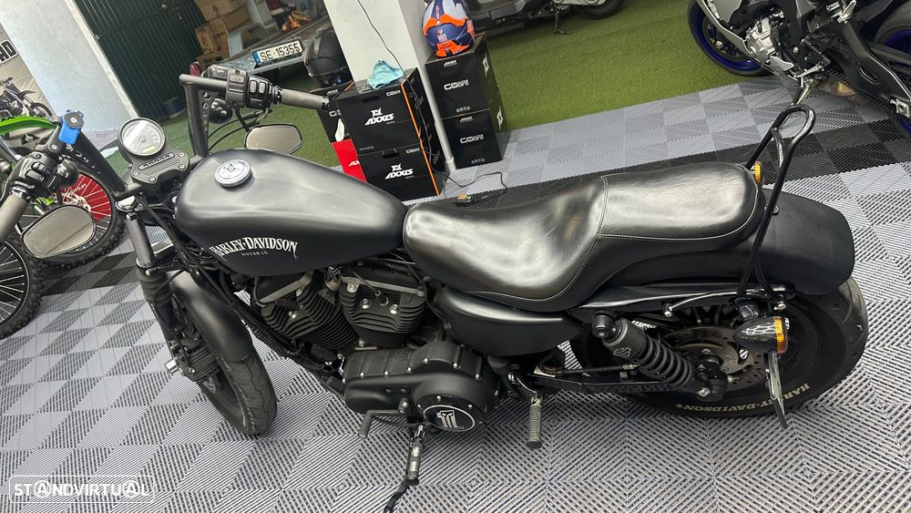 Harley-Davidson 883 Sportster 883 Black/Bobber - 4