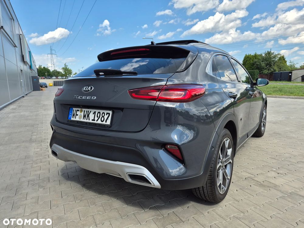 Kia XCeed 1.4 T-GDI OPF DCT7 PLATINUM EDITION - 3