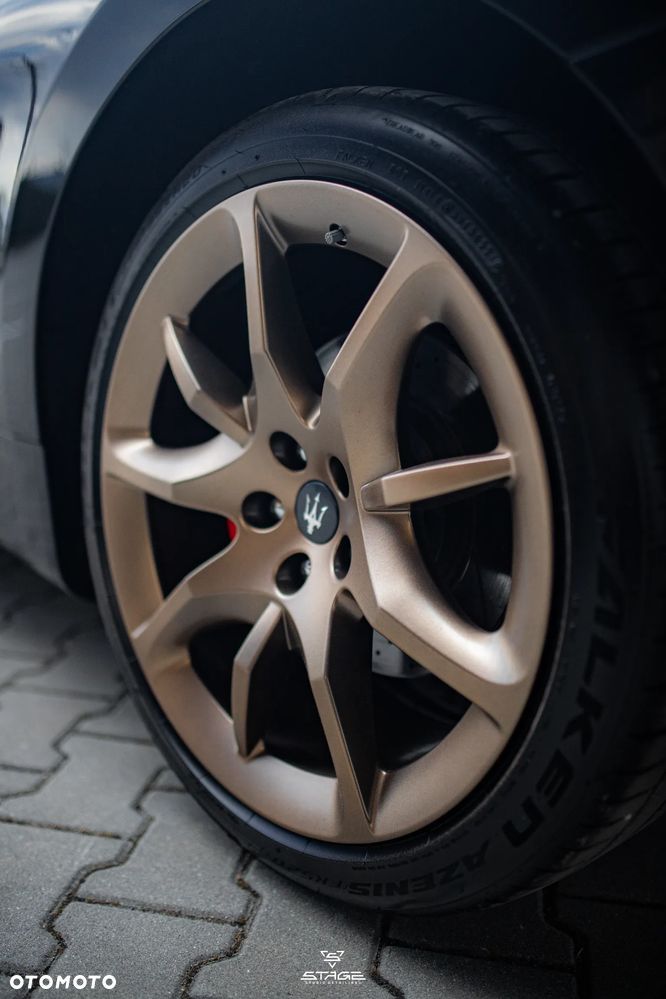 Maserati GranCabrio Sport - 20