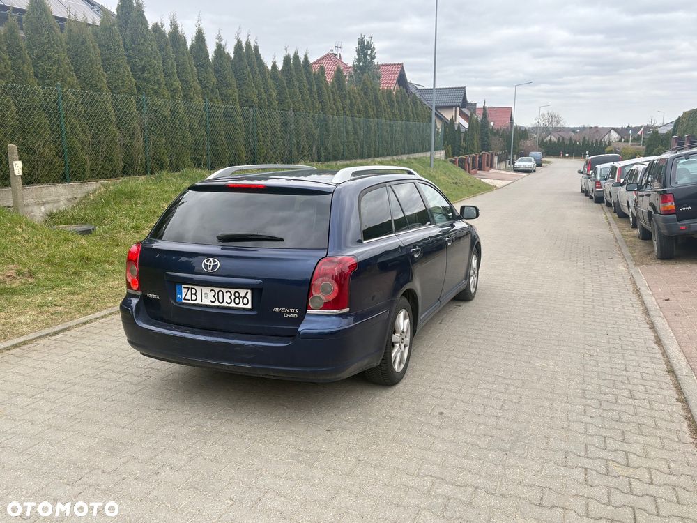Toyota Avensis 2.0 D-4D Platinium - 5