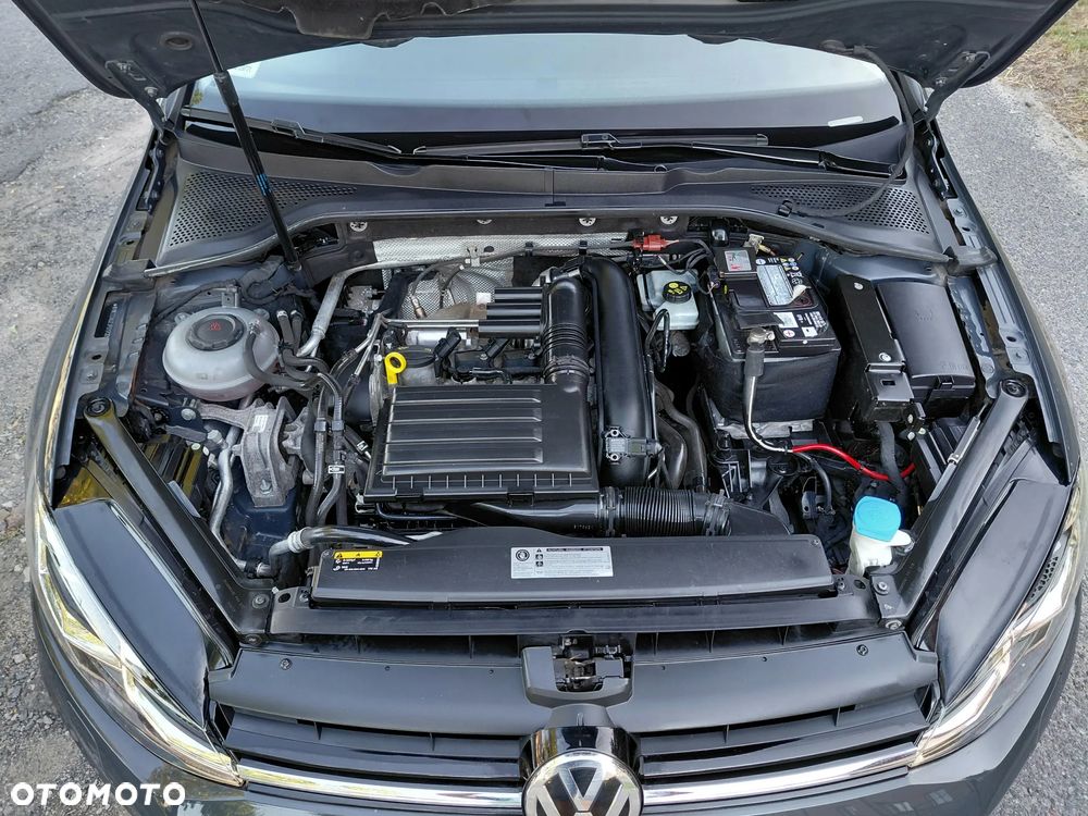 Volkswagen Golf 1.4 TSI BMT Highline - 37
