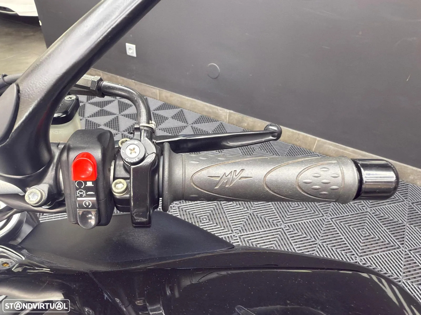 MV Agusta Brutale BRUTALE - 12