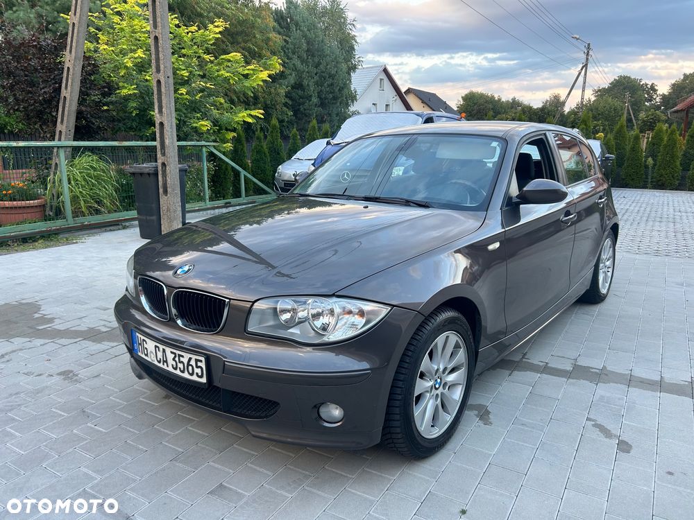 BMW Seria 1 118i - 1