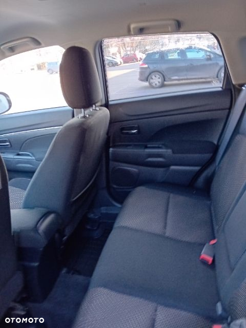 Mitsubishi ASX 1.6 Active - 12