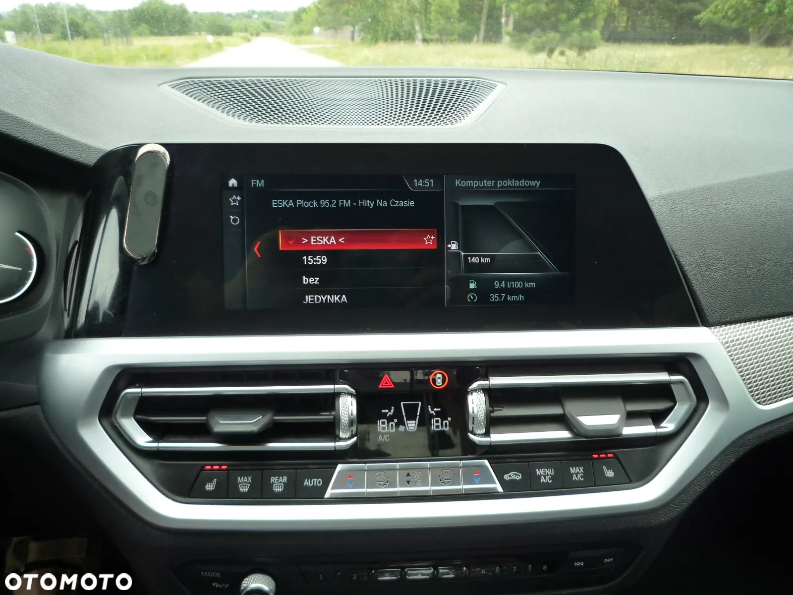 BMW Seria 3 330i xDrive M Sport sport - 37