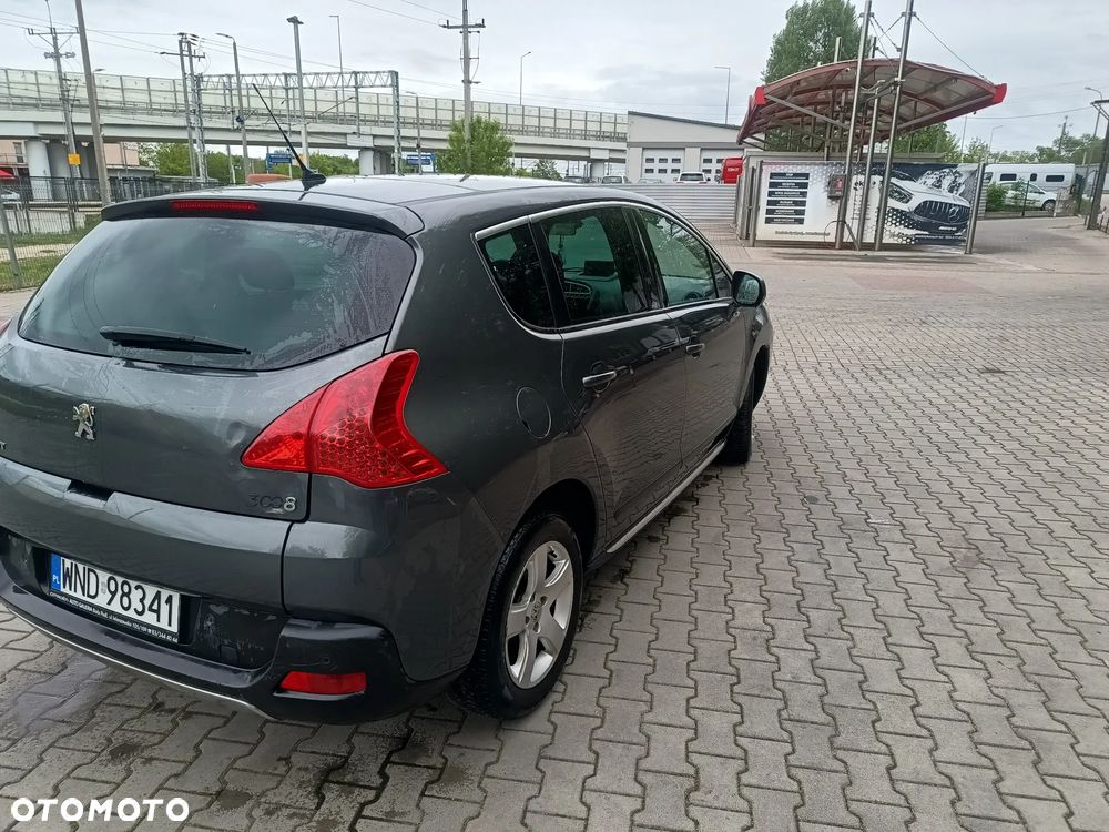 Peugeot 3008 2.0 HDi Premium+ - 3