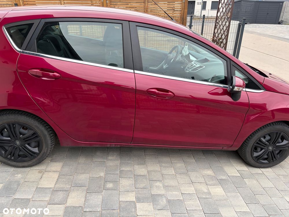 Ford Fiesta 1.4 Champions Edition - 9