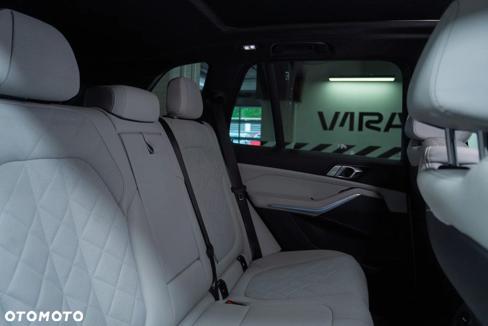 BMW X5 xDrive45e sport - 38