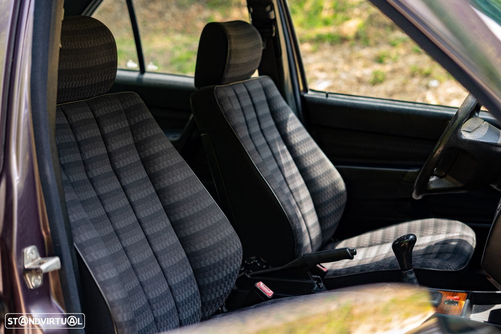 Mercedes-Benz W201 (1982-1993) 190 D 2.0 - 22