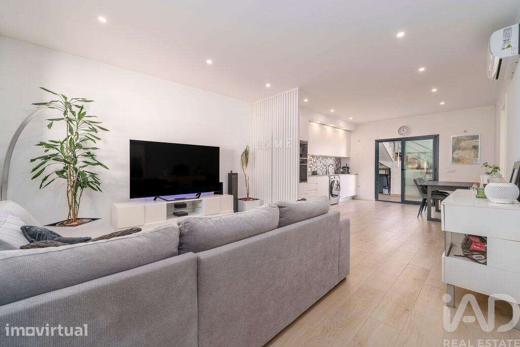 Casa / Villa T2 em Quelfes de 95 m2 - Grande imagem: 2/37