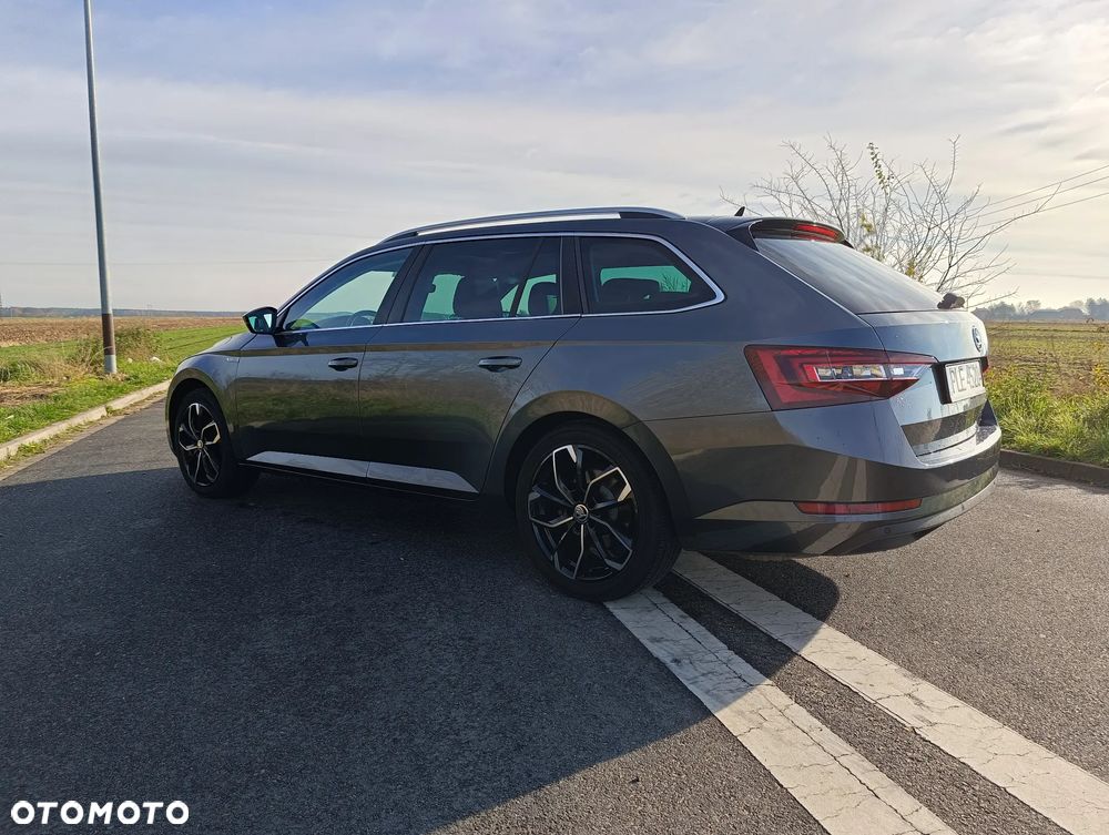 Skoda Superb 2.0 TDI 4x4 DSG Style - 7