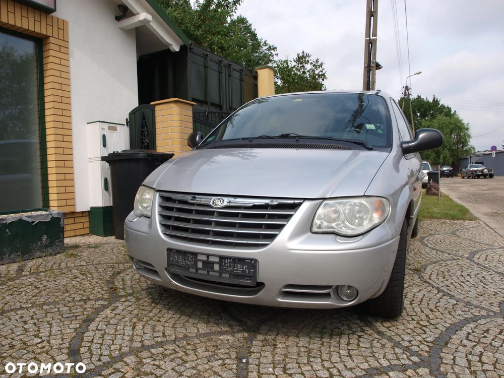 Chrysler Grand Voyager - 8
