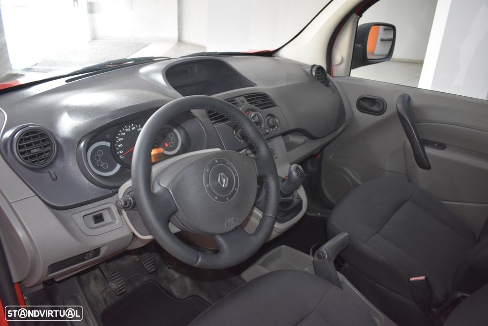 Renault Kangoo 1.5 dCi C. Grande Volume - 24