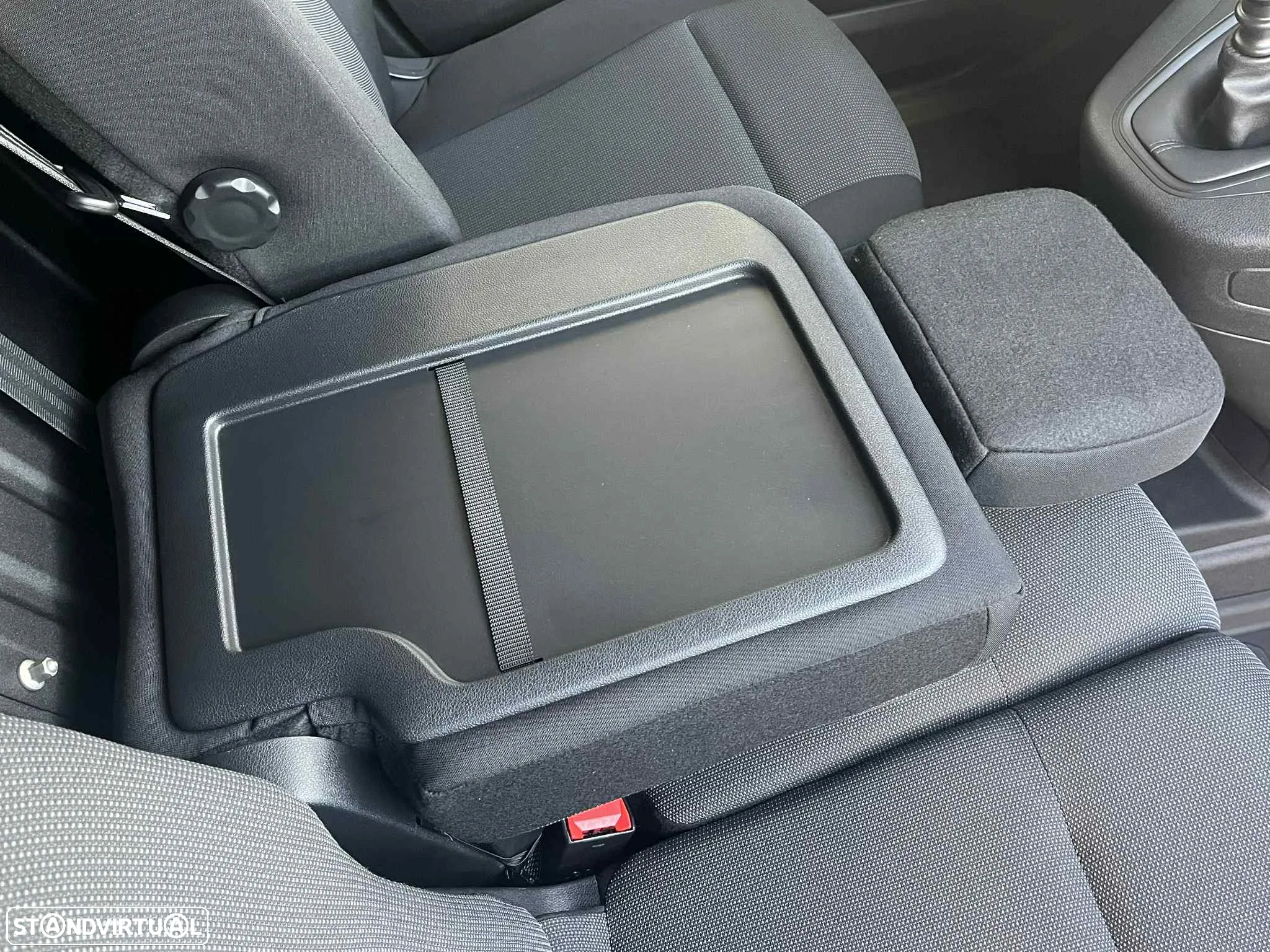 Peugeot Partner Premium Standard 1.5 BlueHDi 130cv - 14