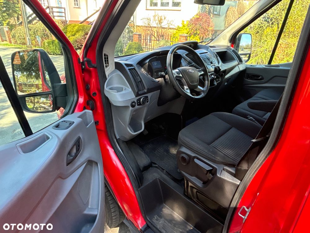 Ford Transit - 19