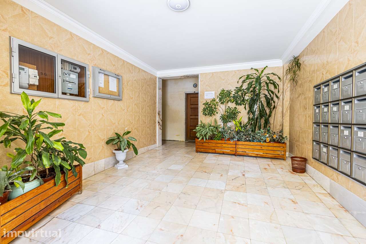 Apartamento T2 com Arrecadação na Amadora – Venteira - Grande imagem: 4/25