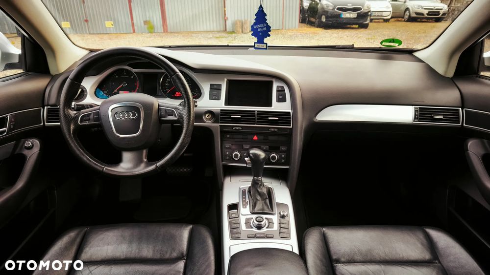 Audi A6 Avant - 30