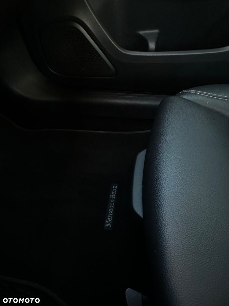 Mercedes-Benz Klasa A 180 d 7G-DCT - 14