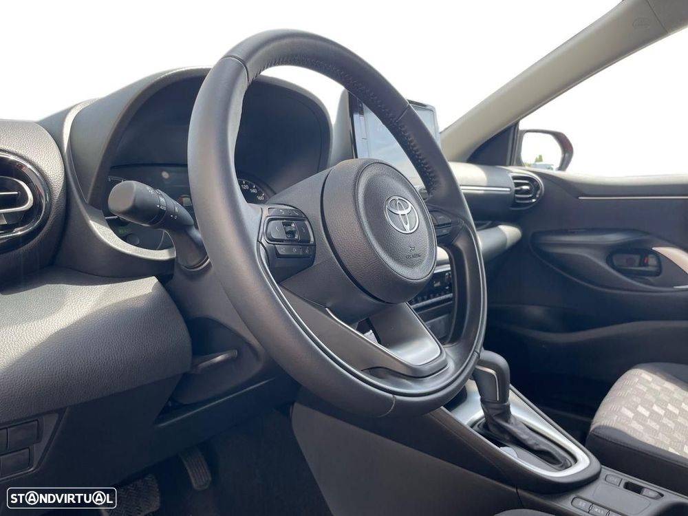 Toyota Yaris - 13