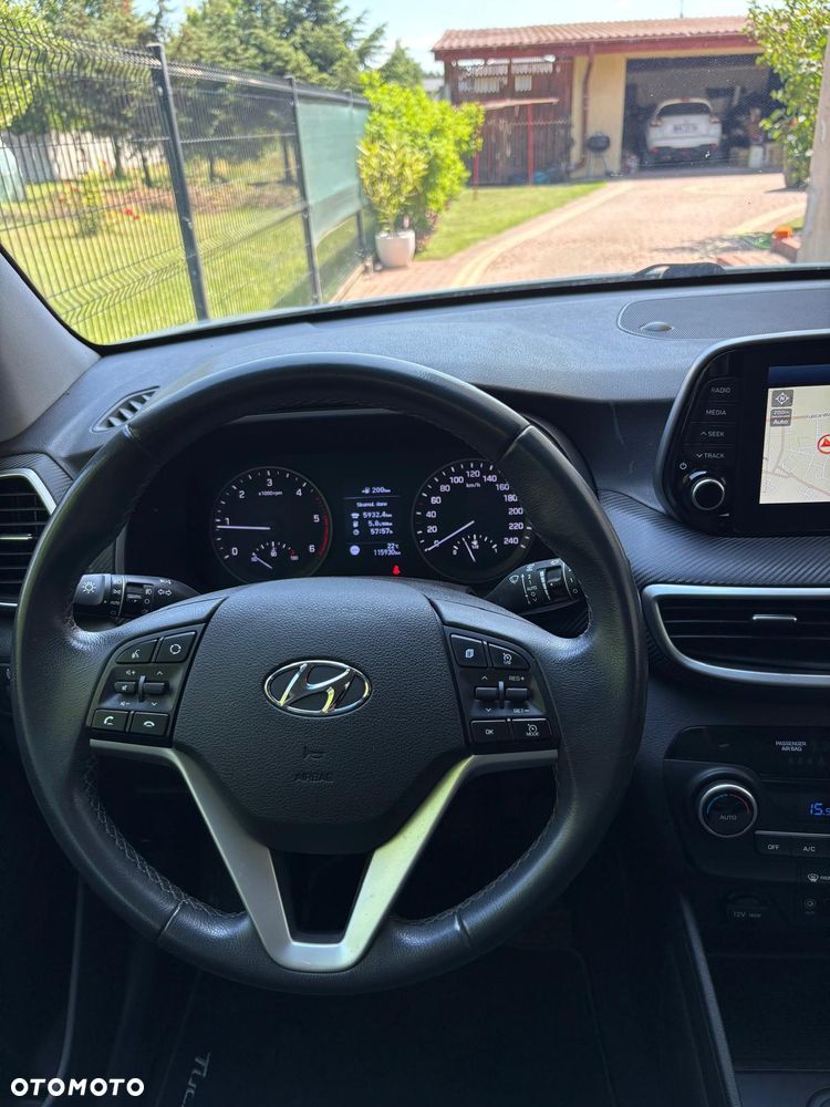 Hyundai Tucson 1.7 CRDI BlueDrive GO 2WD - 14