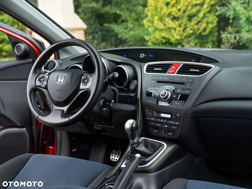 Honda Civic 1.8 i-VTEC Sport - 30