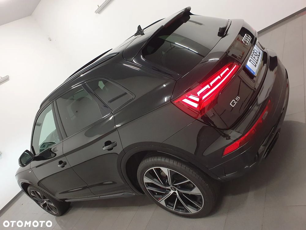 Audi Q5 40 TDI quattro S tronic S line - 32