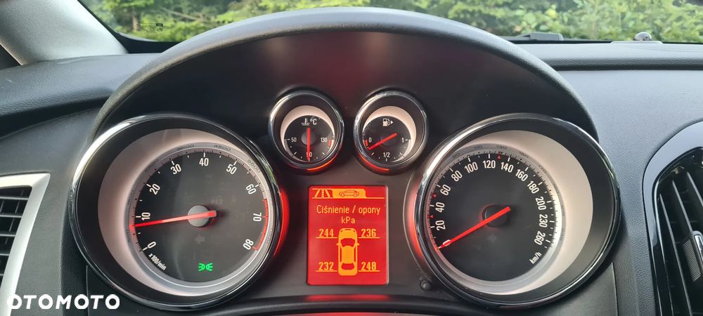 Opel Astra 1.4 Turbo Innovation - 23
