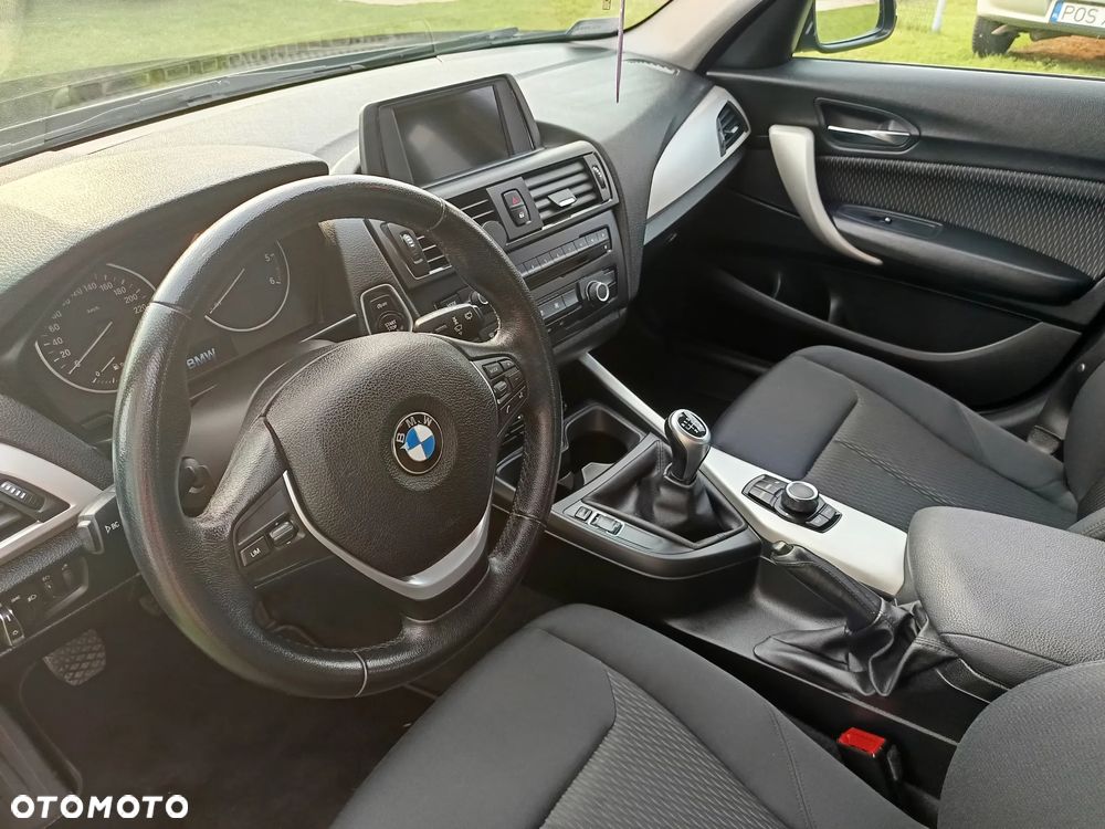 BMW Seria 1 116d - 8