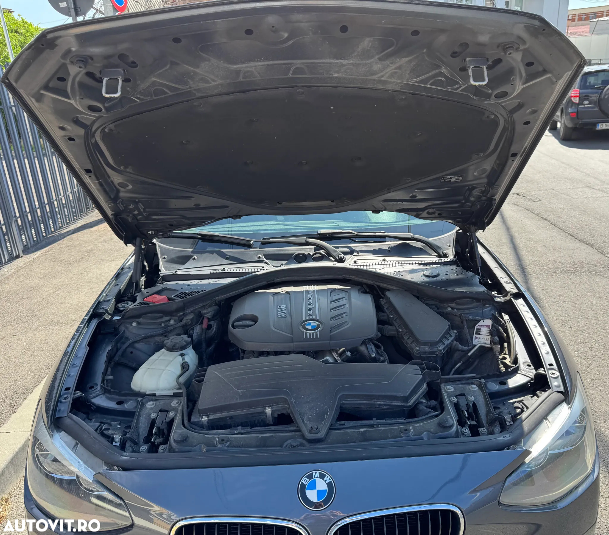 BMW Seria 1 118d - 14
