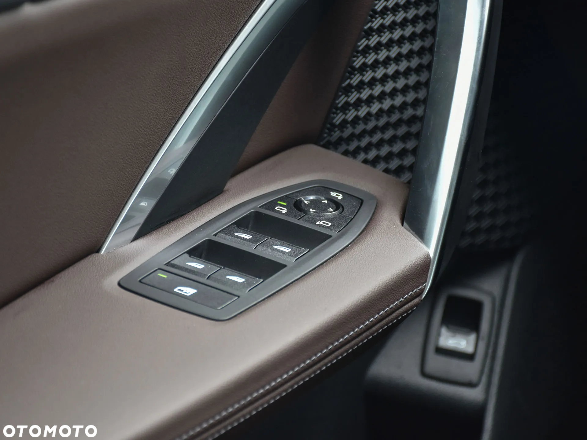 BMW X1 sDrive18i xLine - 29