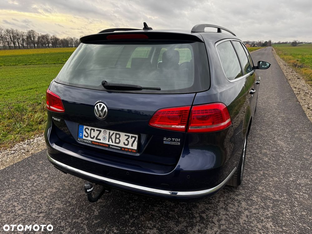 Volkswagen Passat 2.0 TDI DPF DSG Highline - 9