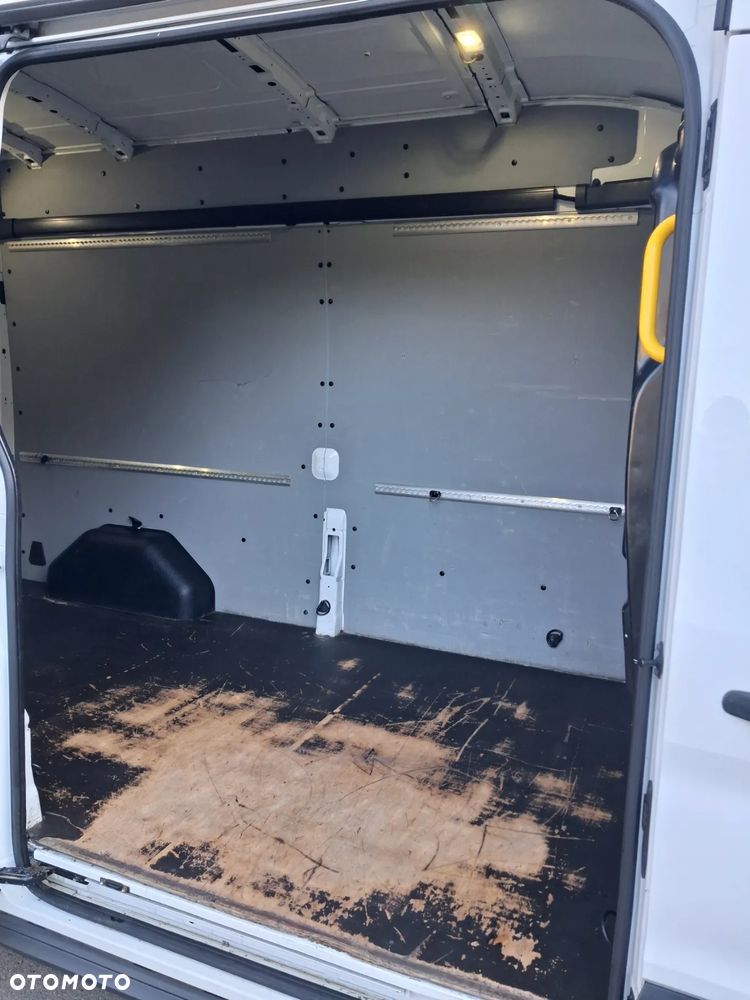 Opel Grandland X - 12