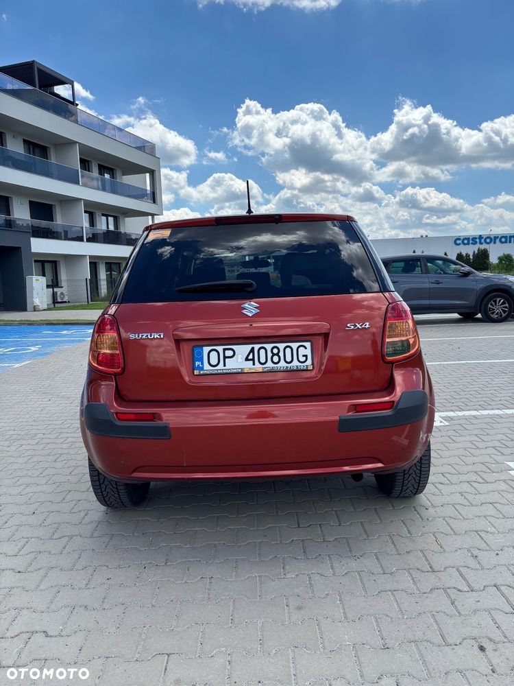 Suzuki SX4 1.6 Comfort - 10