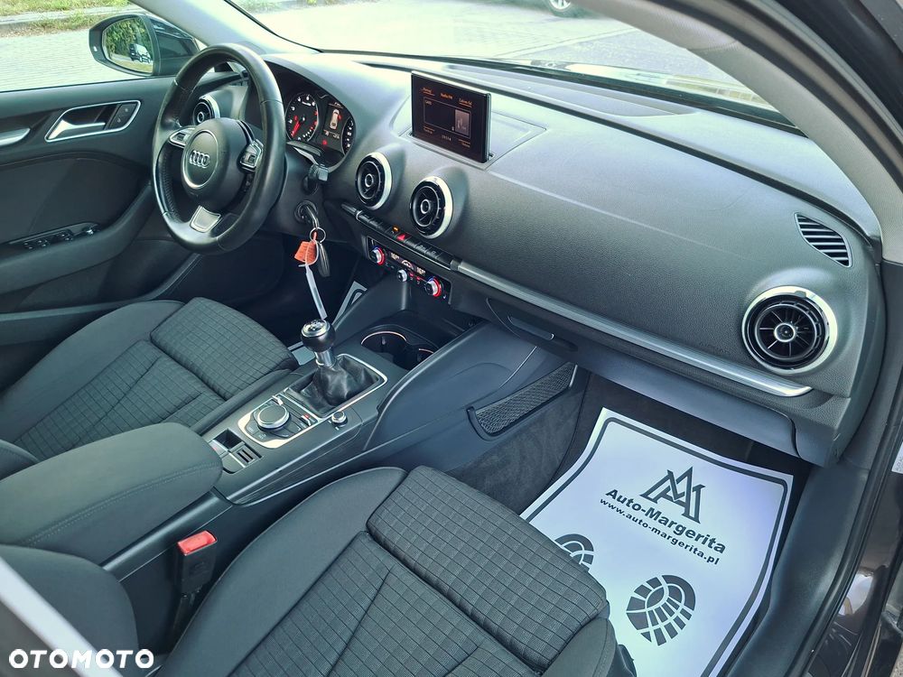 Audi A3 Sportback 1.4 TFSI Attraction - 25