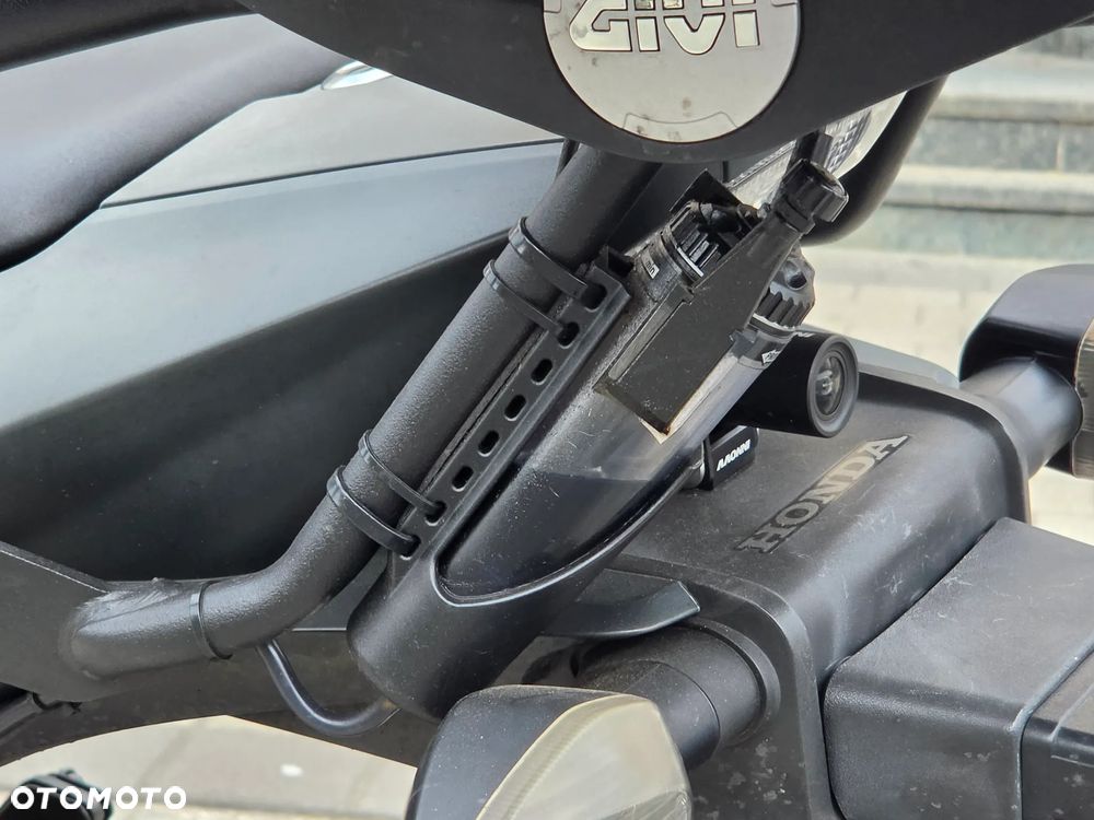 Honda CBF - 16