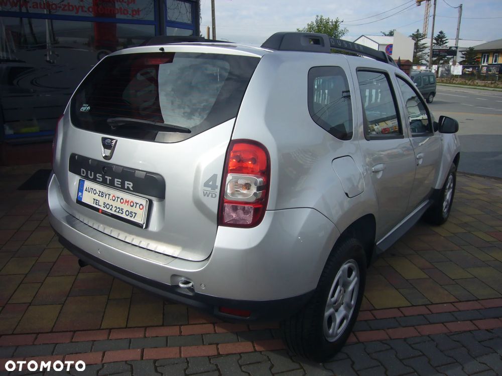 Dacia Duster 1.6 SCe Laureate 4x4 S&S - 7