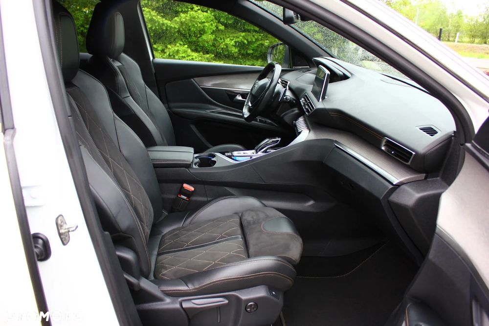 Peugeot 3008 2.0 BlueHDi GT S&S EAT8 - 40