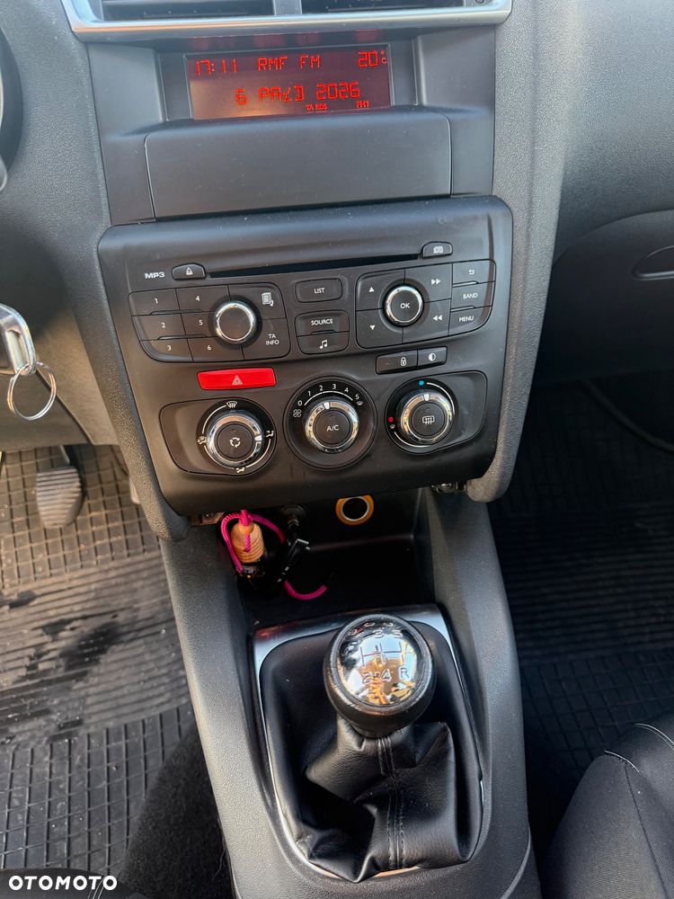 Citroën C4 HDi 90 Attraction - 12
