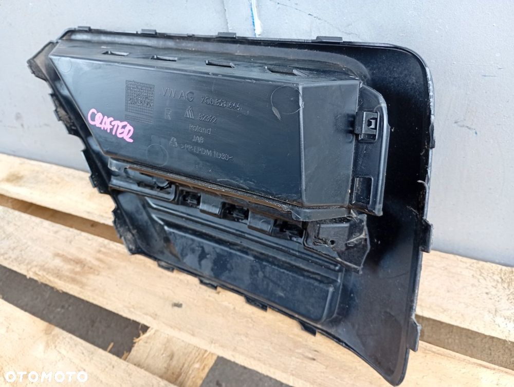 atrapa kratka zderzaka przednia prawa przód czujnik pdc vw crafter II 7C man tge 2022r 7C0853666 - 6