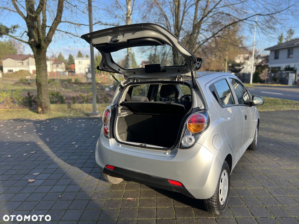 Chevrolet Spark 1.0 LS - 12