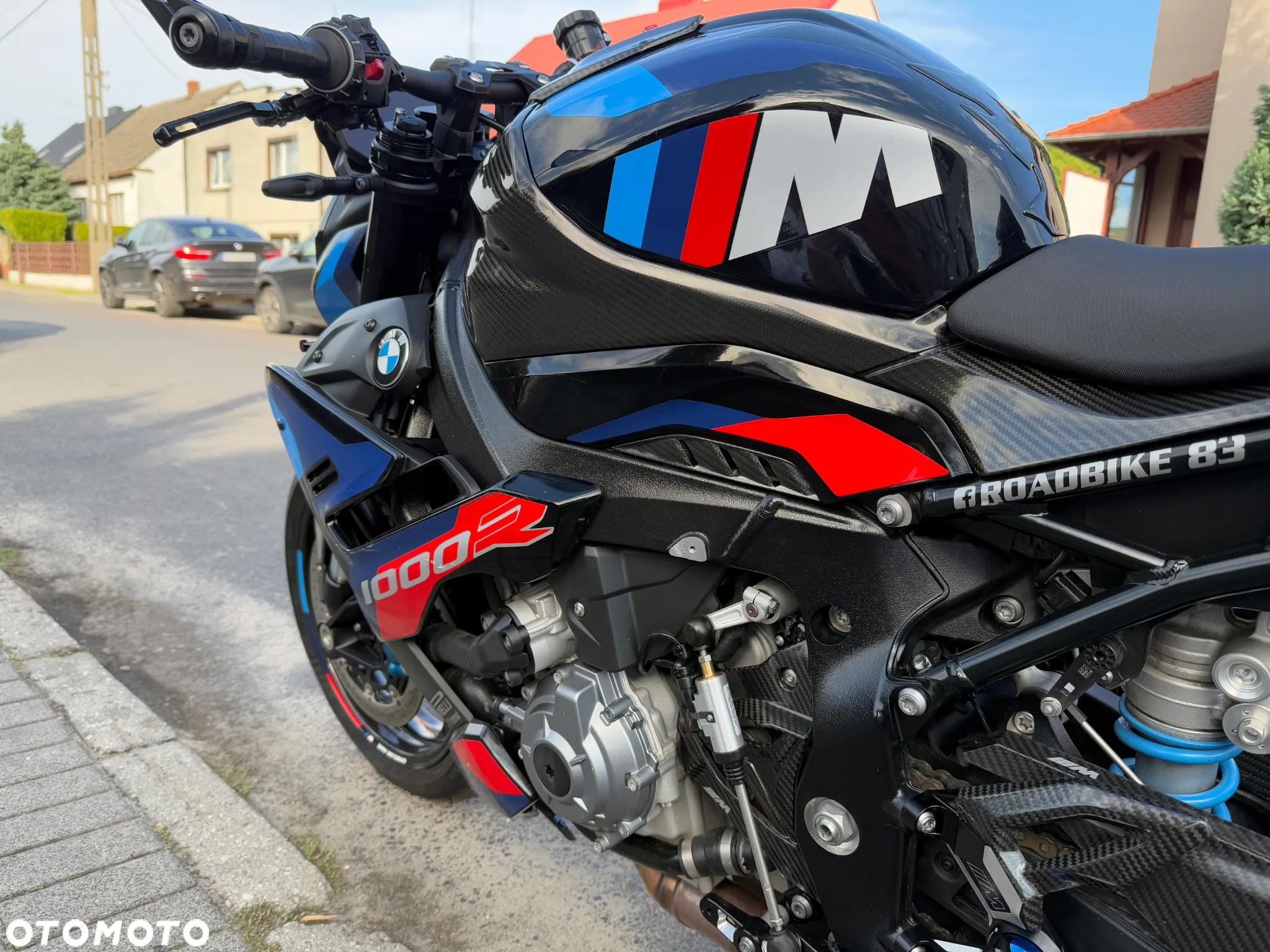 BMW S - 19
