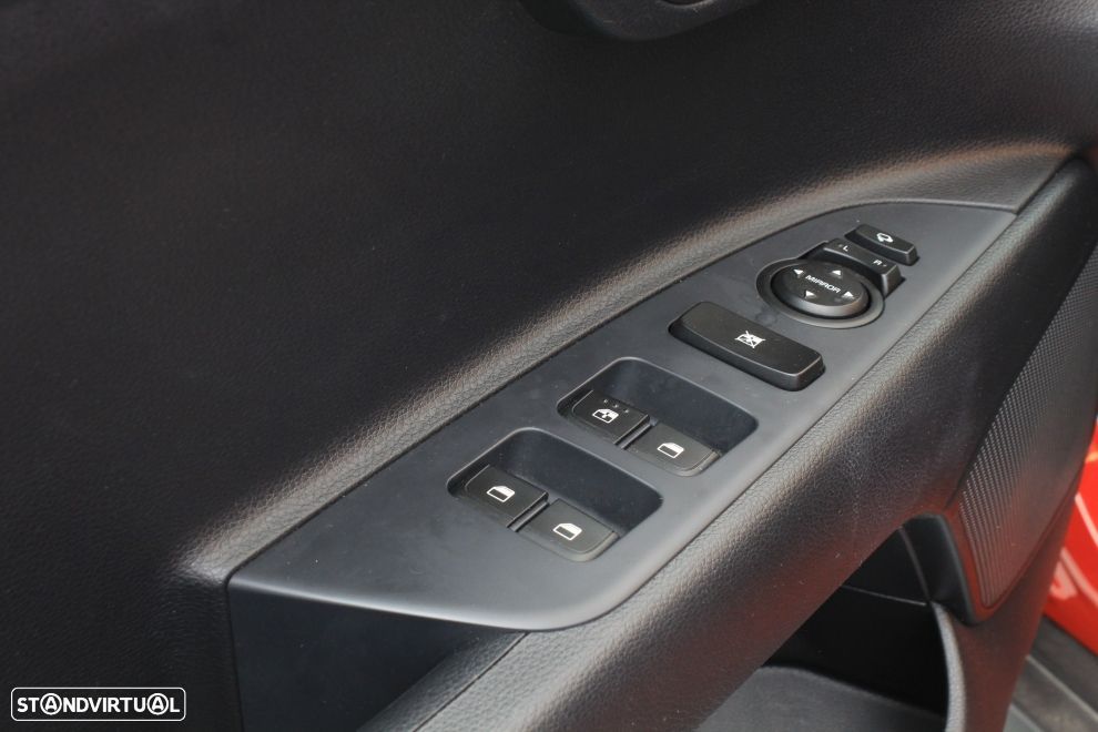 Kia Stonic 1.0 T-GDI Drive - 25