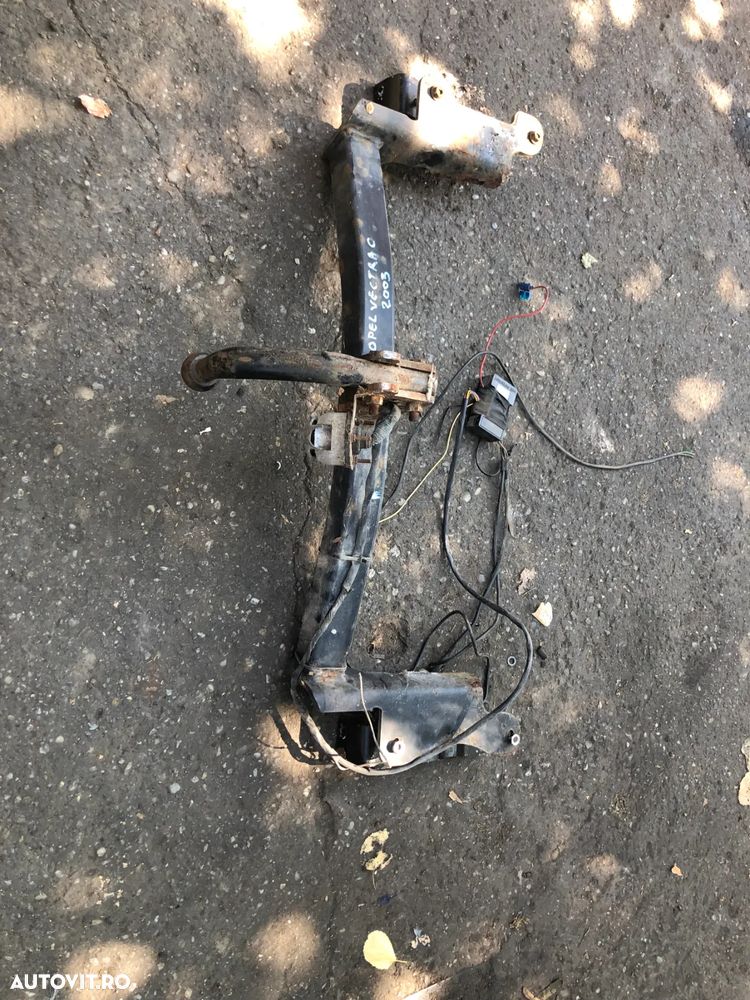 Carlig cui tractare remorcare Opel Vectra C sedan 2004 - 6