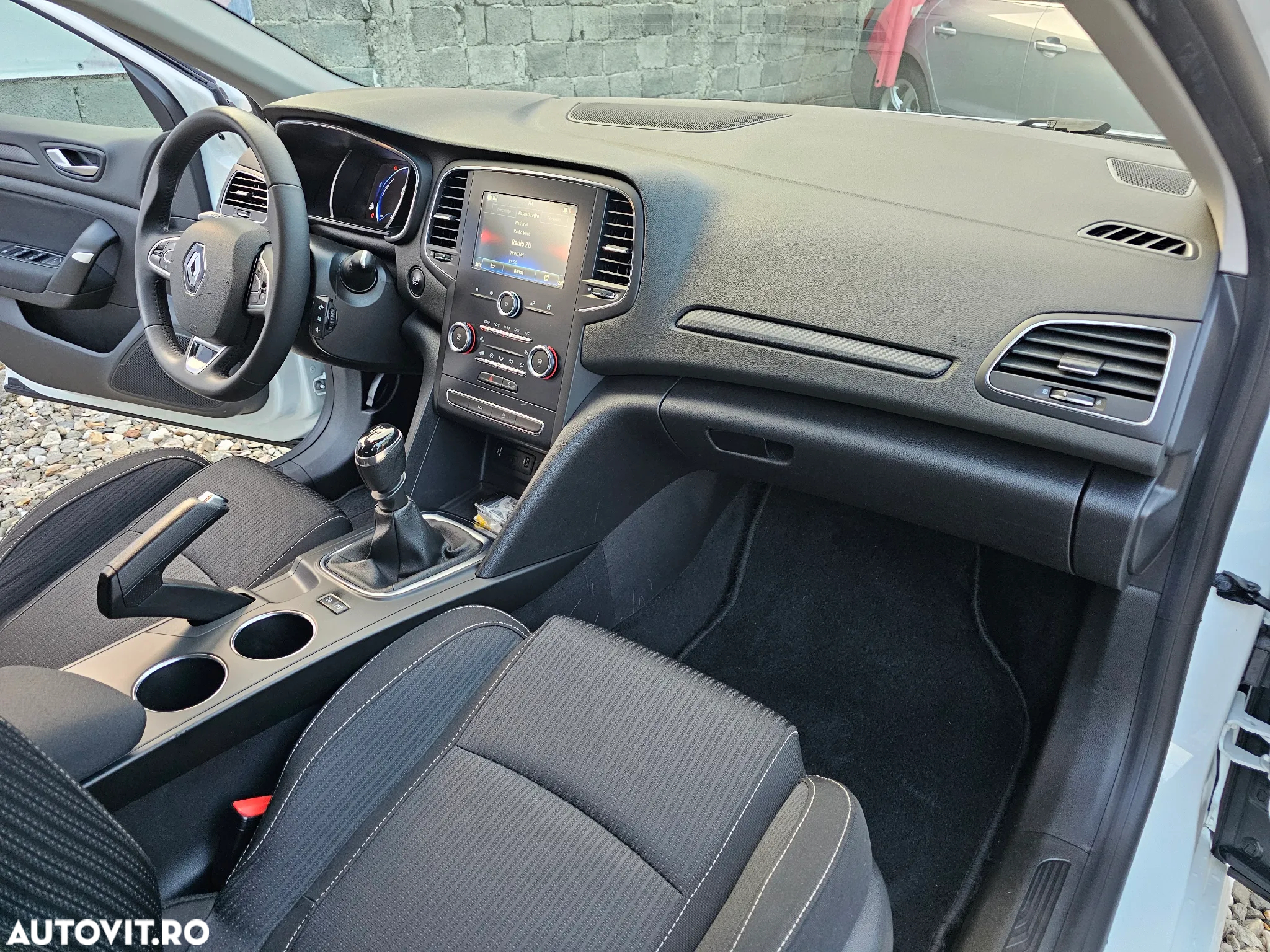 Renault Megane - 30